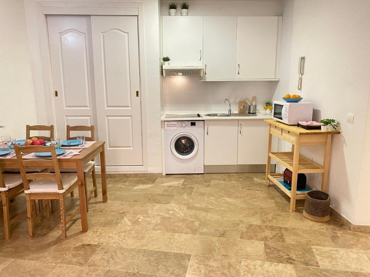 شقة Weforyou Caracola Beach 11 توريمولينوس المظهر الخارجي الصورة